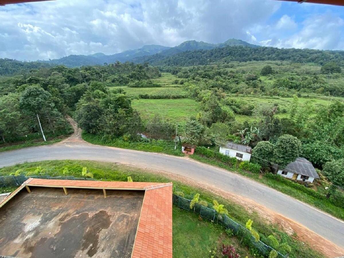 Danta Resort Bhagamandala Exterior photo